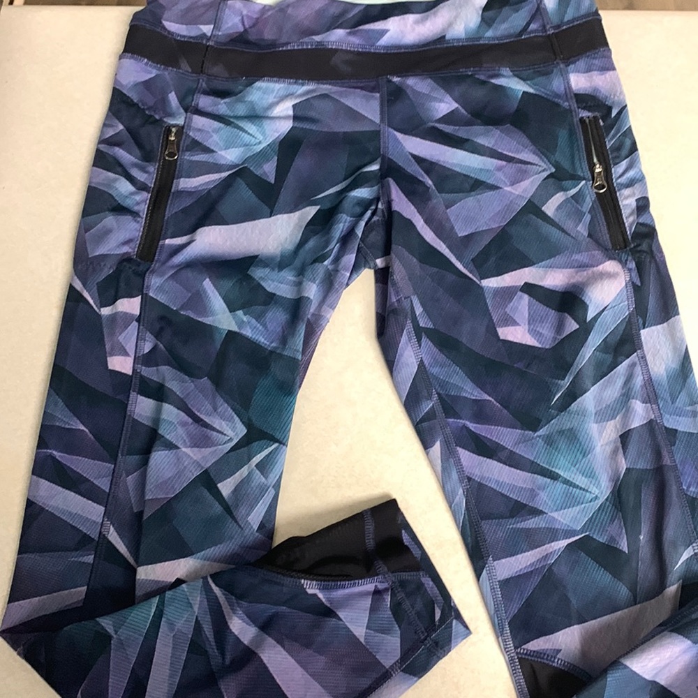 Size 10 lululemon leggings
